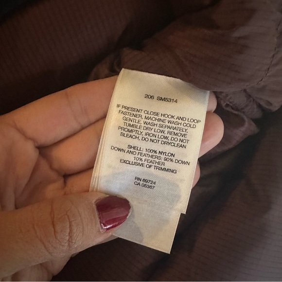 Columbia Titanium 700 Fill Goose Down Puffer Jacket Mens Medium Burgundy Gorp - Picture 8 of 8